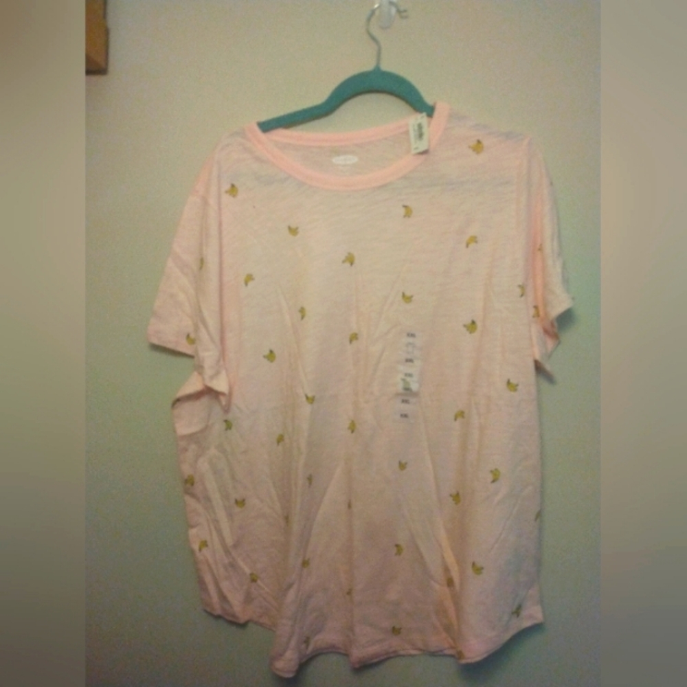 Old Navy pink banana shirt XXL